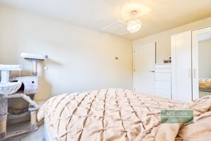 Photo 16- click for photo gallery